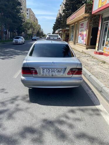 Mercedes E 280 2000, 248,000 km - 2.8 л - Bakı