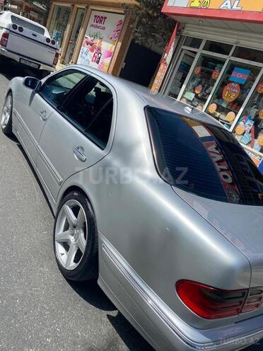 Mercedes E 280 2000, 248,000 km - 2.8 л - Bakı