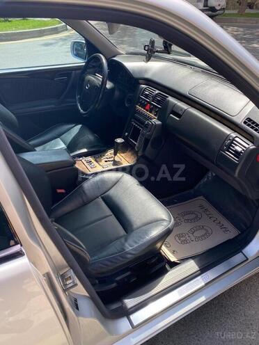 Mercedes E 280 2000, 248,000 km - 2.8 л - Bakı