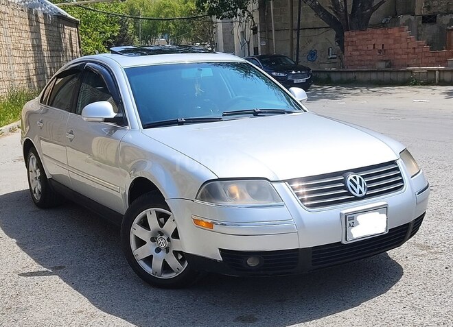 Volkswagen Passat 2004, 274,000 km - 1.8 l - Bakı