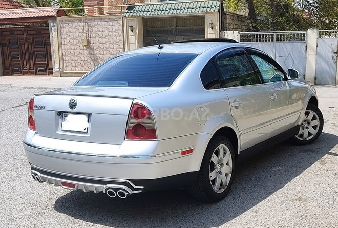 Volkswagen Passat 2004, 274,000 km - 1.8 l - Bakı