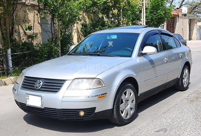 Volkswagen Passat 2004, 274,000 km - 1.8 l - Bakı