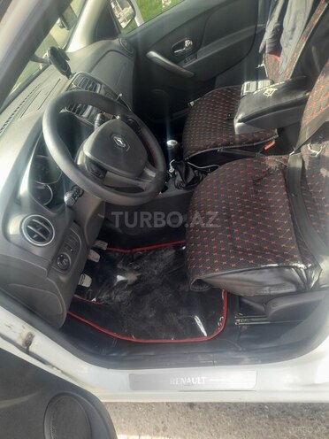 Renault Sandero 2014, 280,000 km - 1.6 l - Quba