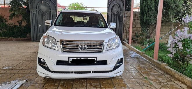 Toyota Prado 2011, 270,000 km - 3.0 l - Bakı