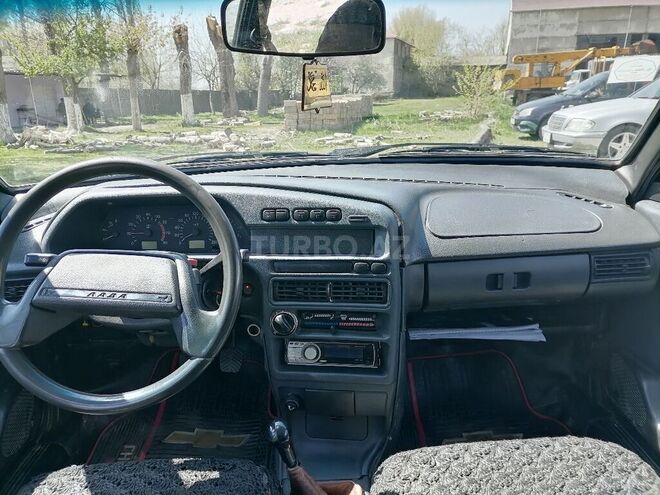 LADA (VAZ) 2115 2002, 256,000 km - 1.5 l - Şəki