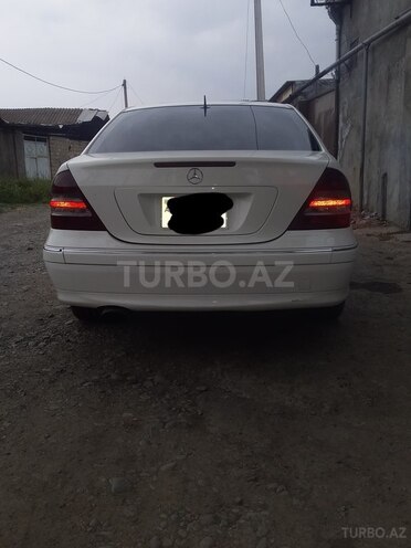 Mercedes C 180 2004, 295,637 km - 1.8 л - Gəncə