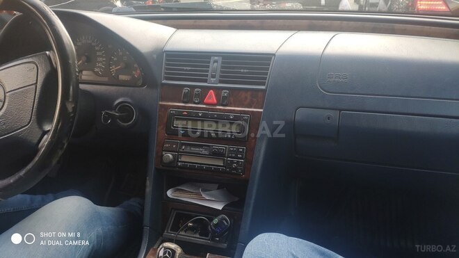 Mercedes C 200 1998, 100,000 km - 2.0 l - Bakı