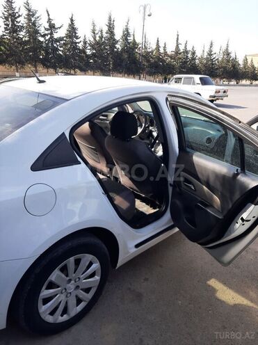 Chevrolet Cruze 2013, 23,000 km - 1.6 l - Şirvan