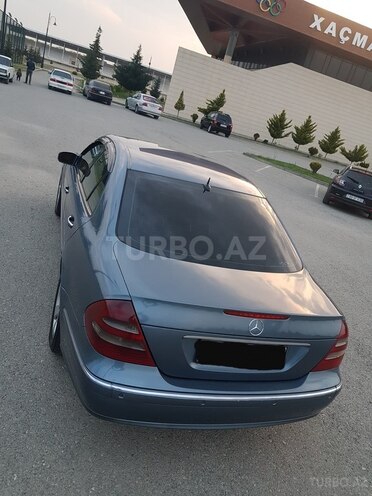 Mercedes E 220 2002, 220,000 km - 2.2 l - Xaçmaz