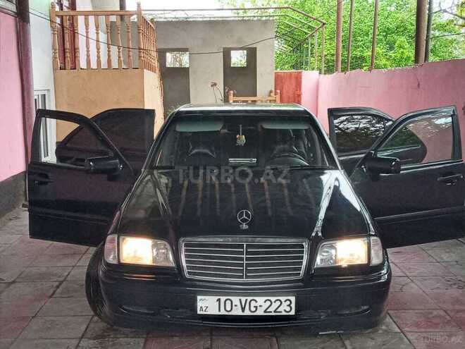 Mercedes C 200 1997, 345,167 km - 2.0 l - Quba