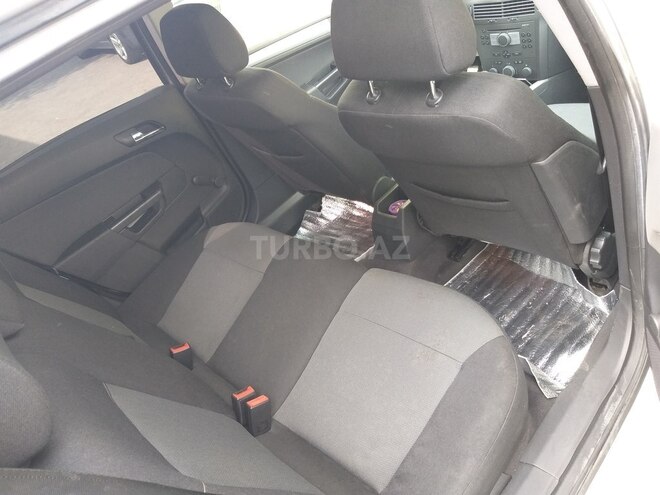 Opel Astra 2005, 179,000 km - 1.4 л - Bakı
