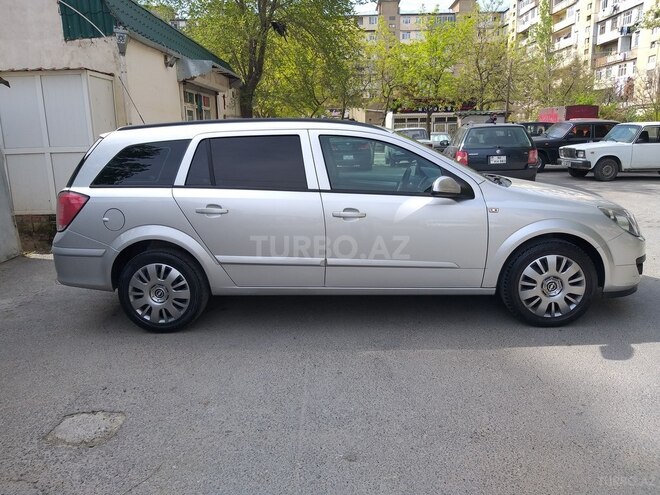 Opel Astra 2005, 179,000 km - 1.4 л - Bakı