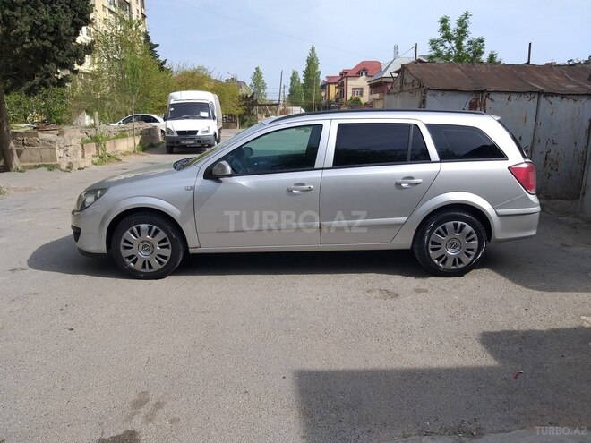 Opel Astra 2005, 179,000 km - 1.4 л - Bakı