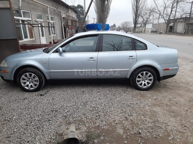 Volkswagen Passat 2003, 10,200 km - 2.0 l - Xaçmaz