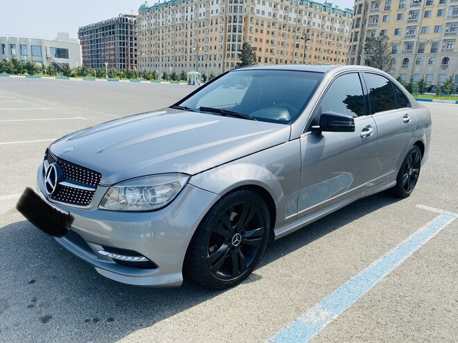 Mercedes C 300 2011, 216,829 km - 3.0 л - Bakı