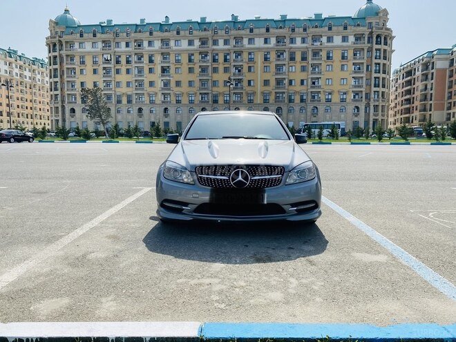 Mercedes C 300 2011, 216,829 km - 3.0 л - Bakı