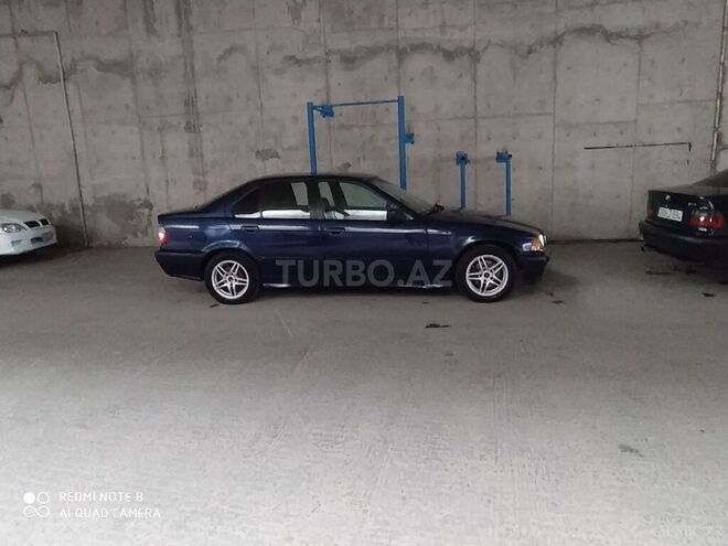 BMW 318 1993, 275,755 km - 1.8 л - Bakı