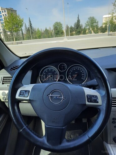 Opel Astra 2007, 184,000 km - 1.4 л - Gəncə