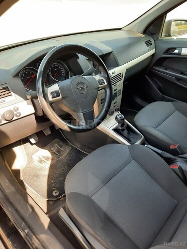 Opel Astra 2007, 184,000 km - 1.4 л - Gəncə