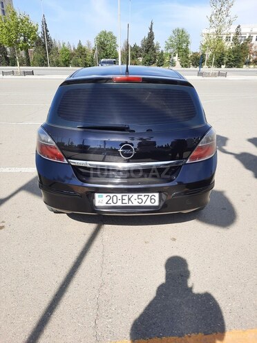 Opel Astra 2007, 184,000 km - 1.4 л - Gəncə