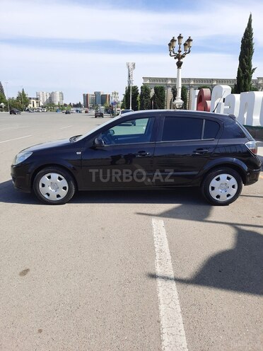 Opel Astra 2007, 184,000 km - 1.4 л - Gəncə