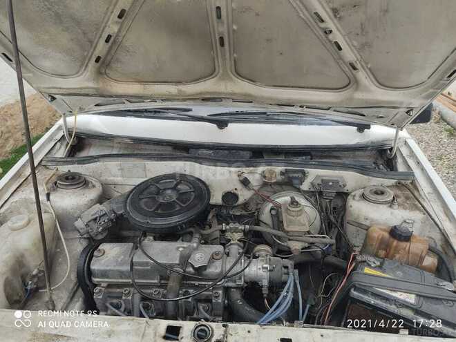 LADA (VAZ) 2109 1988, 200,000 km - 1.5 л - Quba
