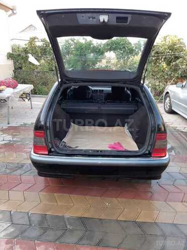 Mercedes C 240 2000, 300,000 km - 2.4 l - Bakı