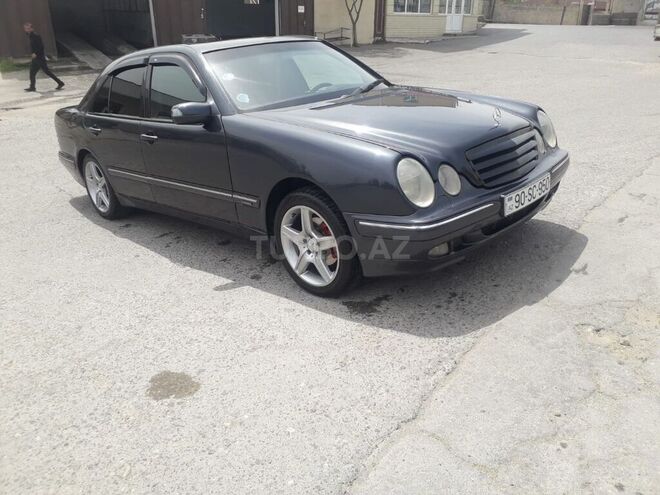 Mercedes E 220 2000, 193,000 km - 2.2 l - Bakı