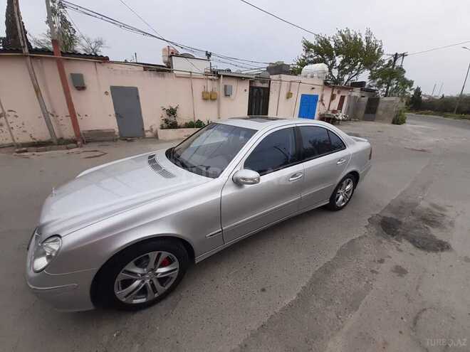 Mercedes E 270 2004, 178,654 km - 2.7 л - Bakı