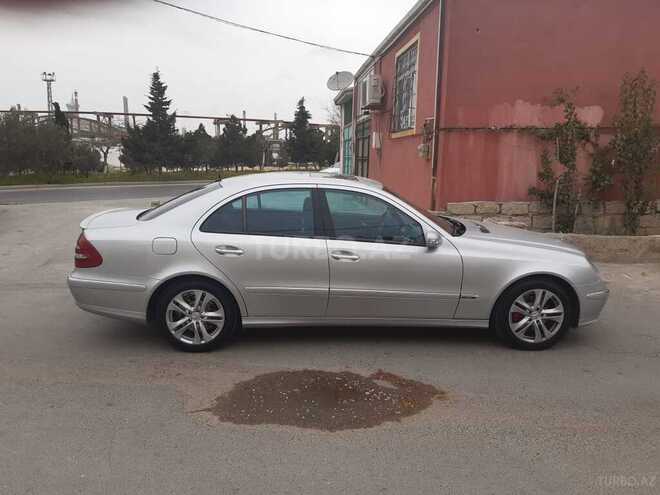 Mercedes E 270 2004, 178,654 km - 2.7 л - Bakı