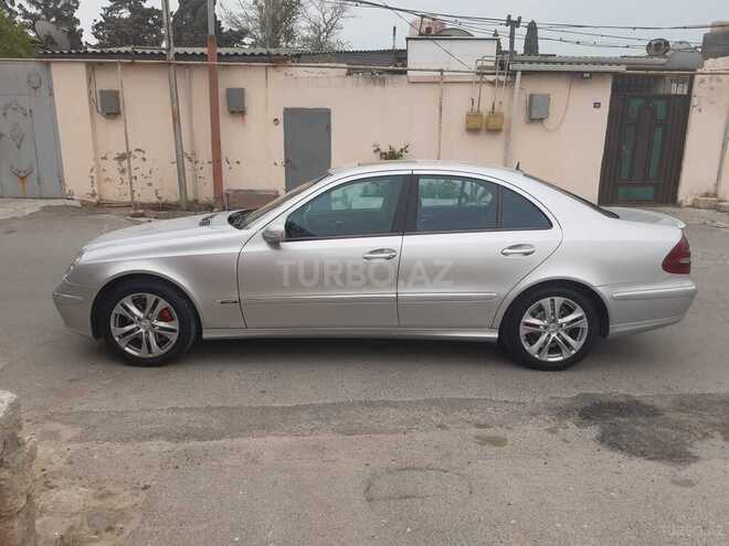 Mercedes E 270 2004, 178,654 km - 2.7 л - Bakı