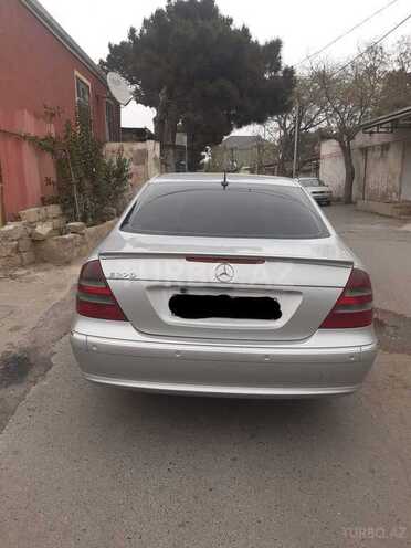 Mercedes E 270 2004, 178,654 km - 2.7 л - Bakı