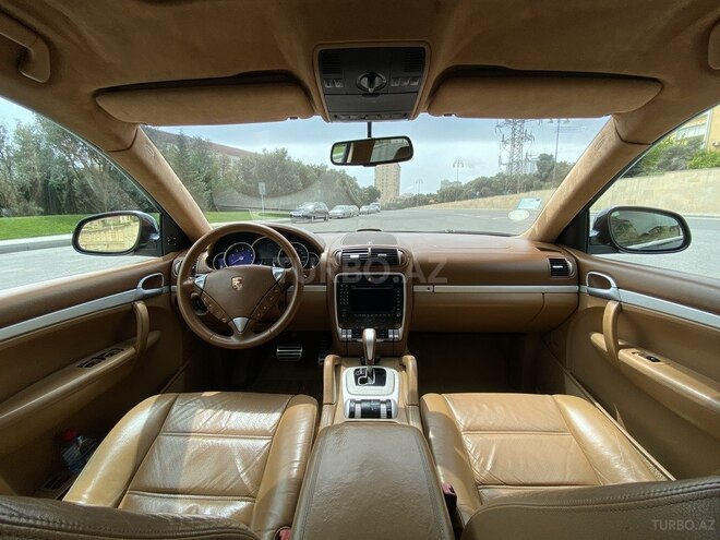 Porsche Cayenne Turbo 2004, 132,000 km - 4.5 l - Bakı