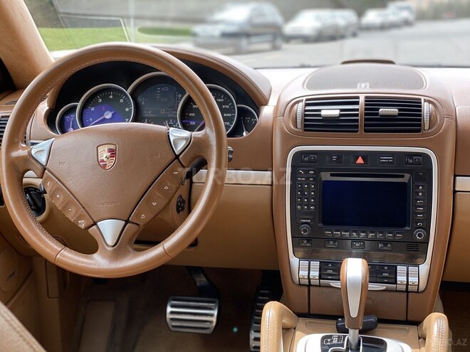Porsche Cayenne Turbo 2004, 132,000 km - 4.5 l - Bakı