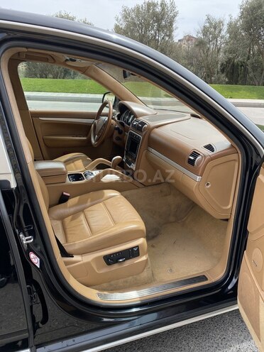 Porsche Cayenne Turbo 2004, 132,000 km - 4.5 l - Bakı