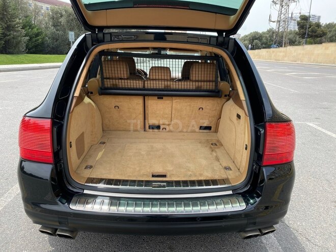 Porsche Cayenne Turbo 2004, 132,000 km - 4.5 l - Bakı