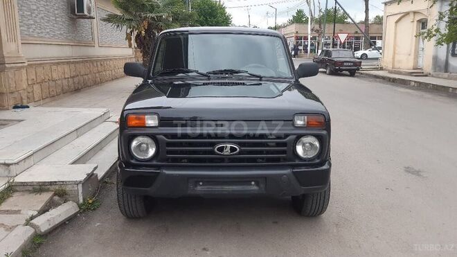 LADA (VAZ) Niva 2015, 79,000 km - 1.7 л - Qazax