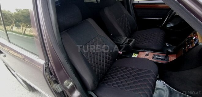 Mercedes E 230 1992, 287,000 km - 2.3 л - Bakı