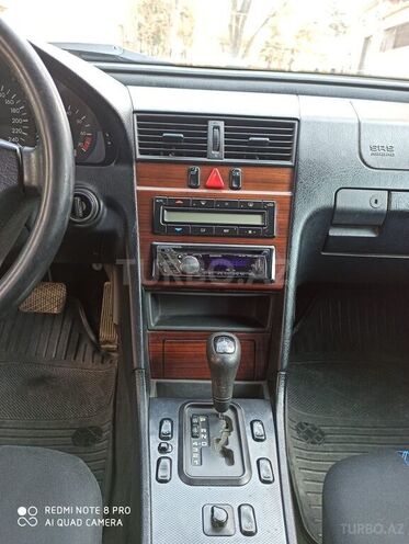Mercedes C 200 1997, 330,000 km - 2.0 л - Bakı