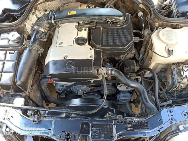 Mercedes C 200 1997, 330,000 km - 2.0 л - Bakı