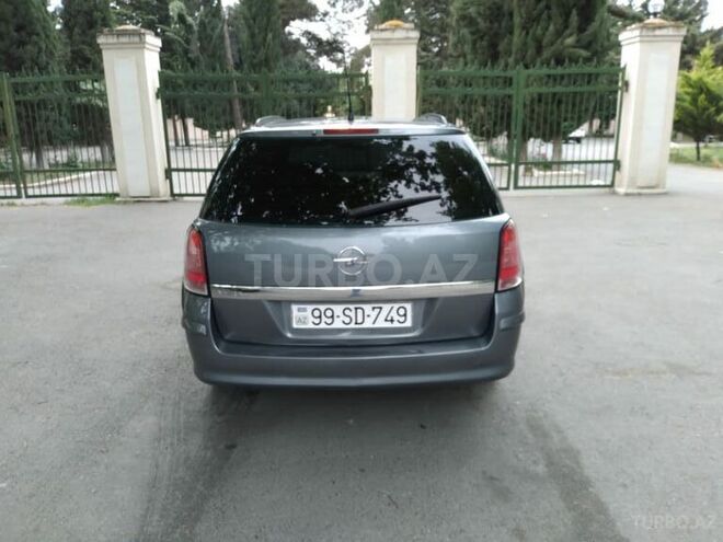 Opel Astra 2006, 180,000 km - 1.4 l - Mingəçevir