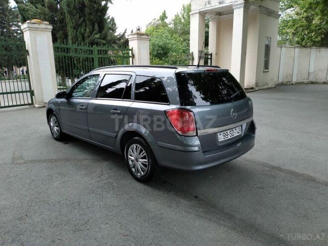 Opel Astra 2006, 180,000 km - 1.4 l - Mingəçevir