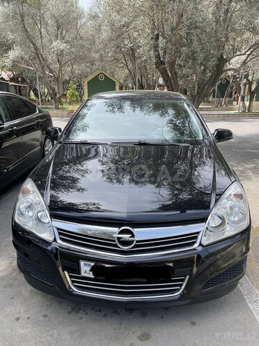 Opel Astra 2009, 195,200 km - 1.4 l - Bakı