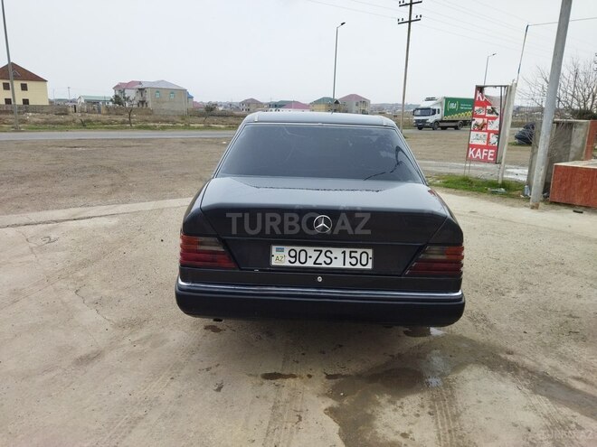 Mercedes E 230 1992, 245,478 km - 2.3 л - Bakı