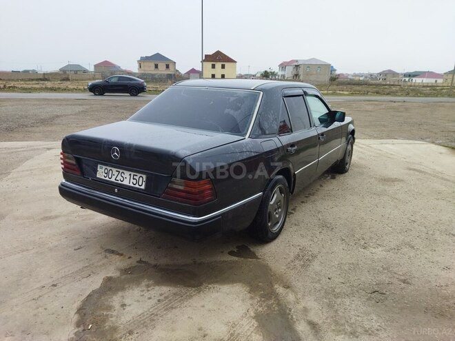 Mercedes E 230 1992, 245,478 km - 2.3 л - Bakı