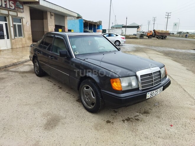 Mercedes E 230 1992, 245,478 km - 2.3 л - Bakı