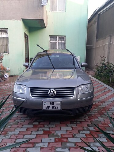 Volkswagen Passat 2002, 185,000 km - 1.8 л - Bakı