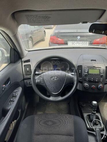 Hyundai i30 2007, 175,000 km - 1.4 l - Bakı