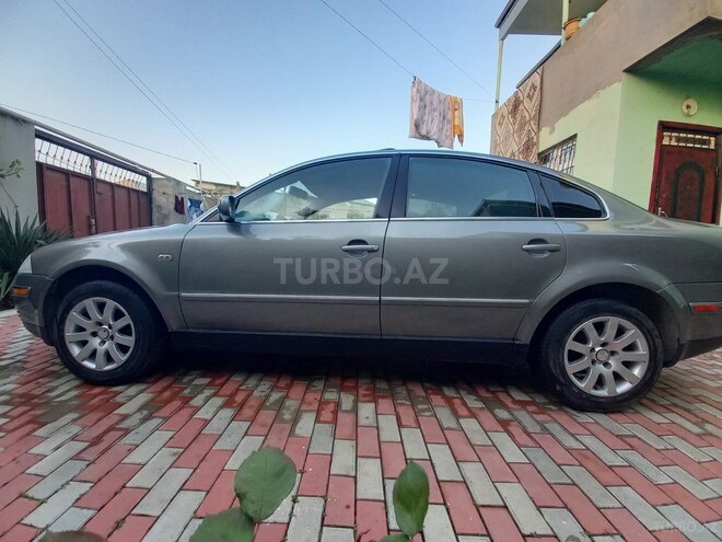 Volkswagen Passat 2002, 185,000 km - 1.8 л - Bakı