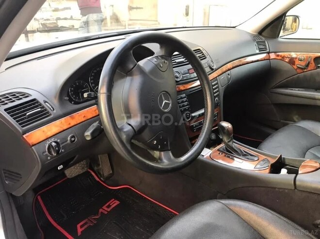 Mercedes E 250 2005, 175,174 km - 3.5 l - Bakı